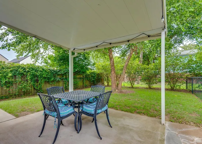 Downtown Gem: Walk To Restaurants & Palafox St! Pensacola